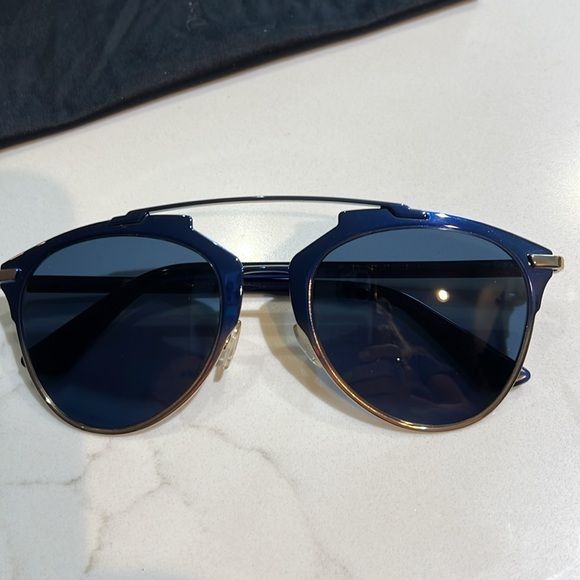 Dior
Dior Blue So Real Round Sunglasses NEW - Picture 2 of 10